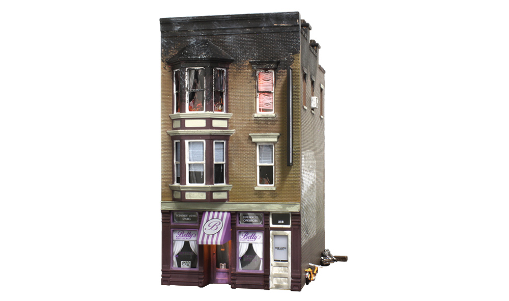 Woodland Scenics Betty's Burning Building Assembled