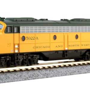 Kato  CNW "400" EMD E8A and 5-Car Train-Only Set - DCC