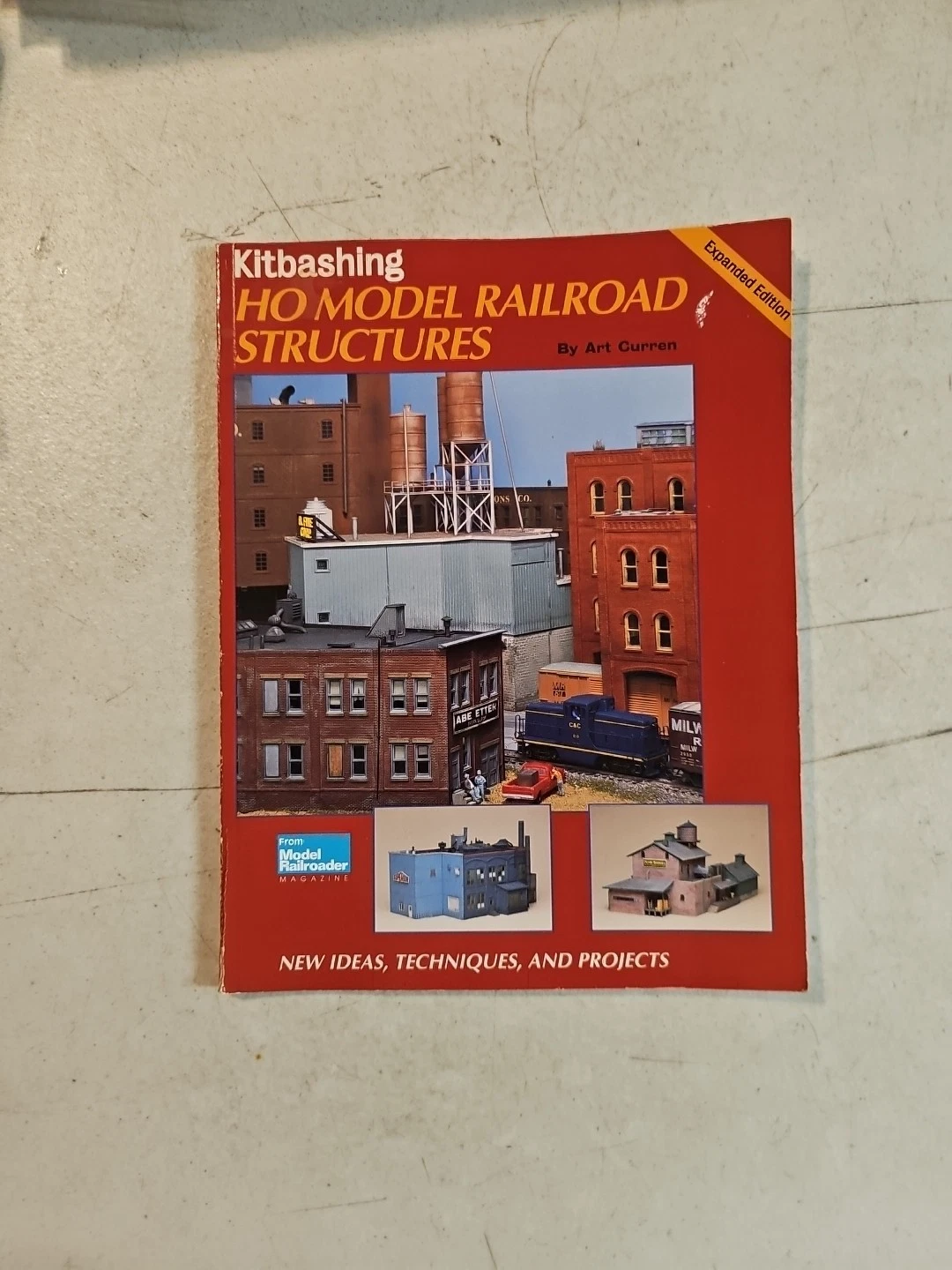 Kitbashing HO Model Railroad Structures