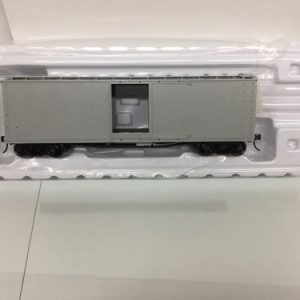 Atlas Model Railroad Co. USRA Steel Rebuilt Boxcar - Ready to Run - Master(R), Undecorated (5-5-5 End, 10-Panel, Ladder; Standard Sill)