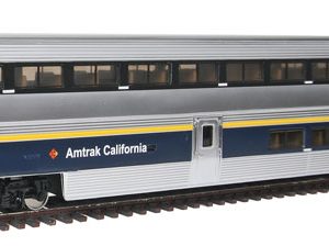 WalthersProto 85' Pullman-Standard Superliner I Coach - Standard - Ready to Run, Amtrak(R) California(SM)