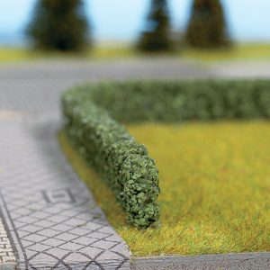 Walthers SceneMaster Tall Hedges, Dark Green 19-5/8 x 3/8 x 5/8" 50 x 1 x 1.5cm