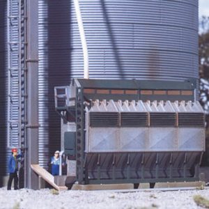 Walthers Cornerstone Grain Dryer