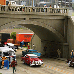 Walthers Cornerstone Arched Road Bridge - Street System