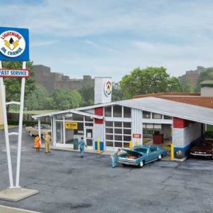 Walthers Cornerstone Drive-in Oil Change - Repurposed Gas Station