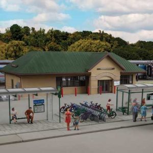 Walthers Cornerstone Modern Bus Shelter