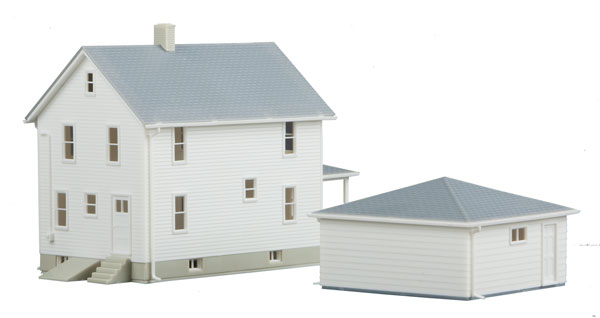 Walthers Cornerstone Two-Story House with Garage - Image 3